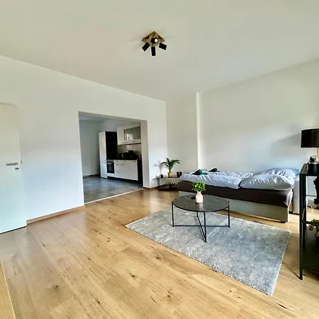 Palmtrees - Grosse Und Moderne 2 Zimmerwohnung Mit Sued-west Balkon In Gladbeck-mitte Naehe Movie Park Und Arena Aufschalke * Gladbeck